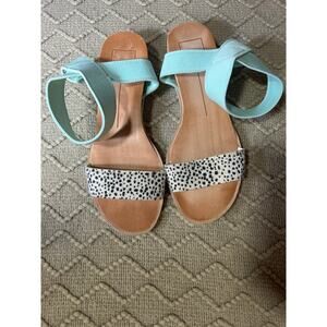 Dolce Vita Size 7.5 womens Cyan and animal print sandal